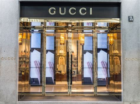 where is the biggest gucci store in the world|gucci nyc phone number.